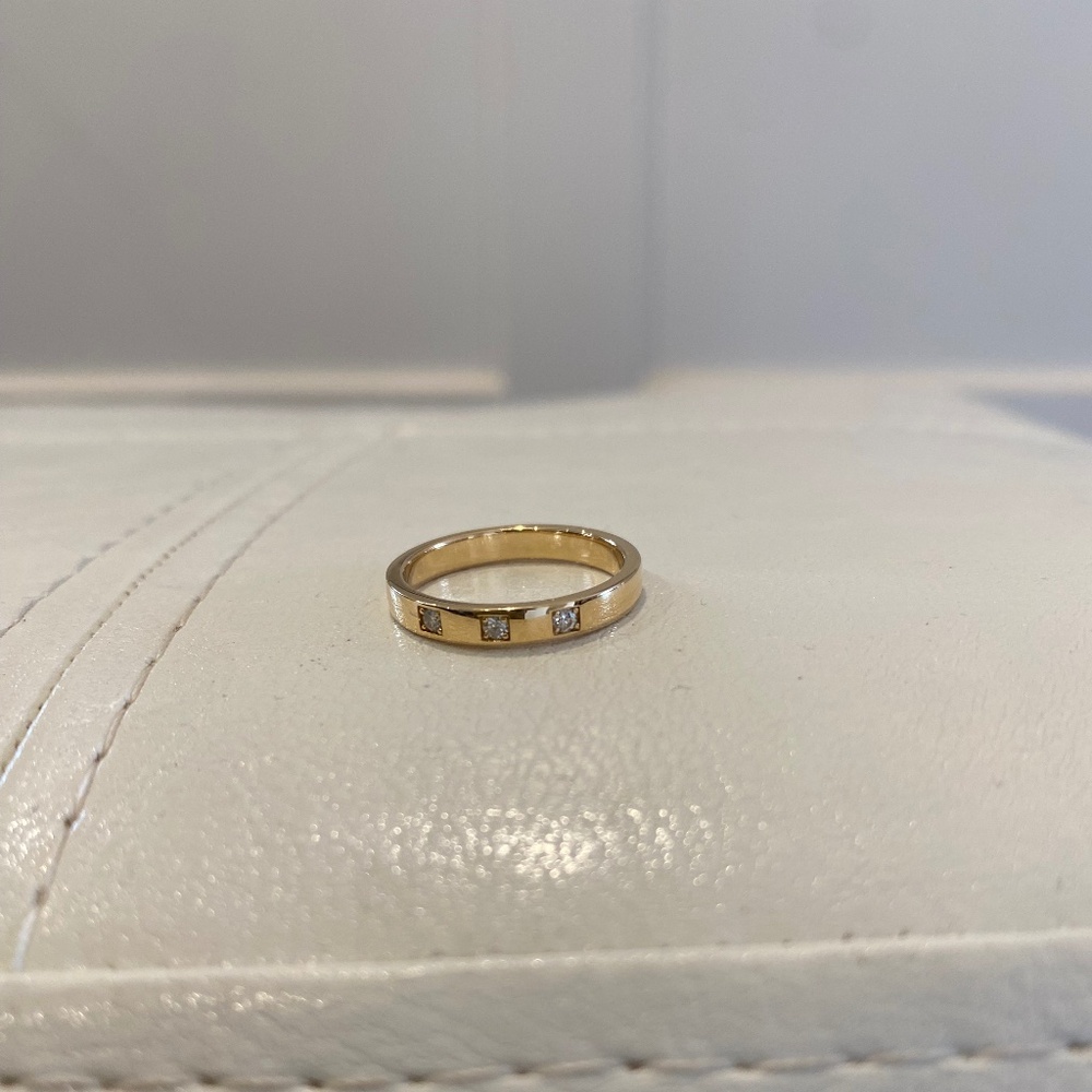 Mejuri Natural 3 Diamond 14kt Yellow Solid Gold Band Sz 6 - Picture 3 of 5
